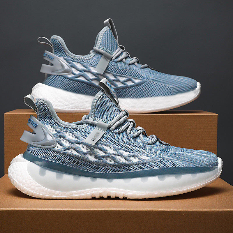 Men's sports shoes are lightweight, breathable, and casual shoes. They are popular among internet celebrities and students. They are trendy with popcorn soles and running shoes