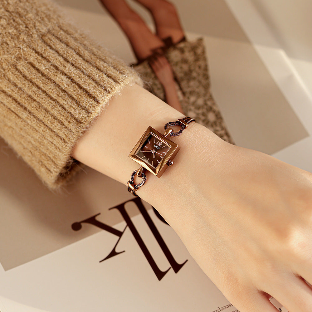 gedi vintage small sugar Cube Ladies' simple and elegant bracelet watch