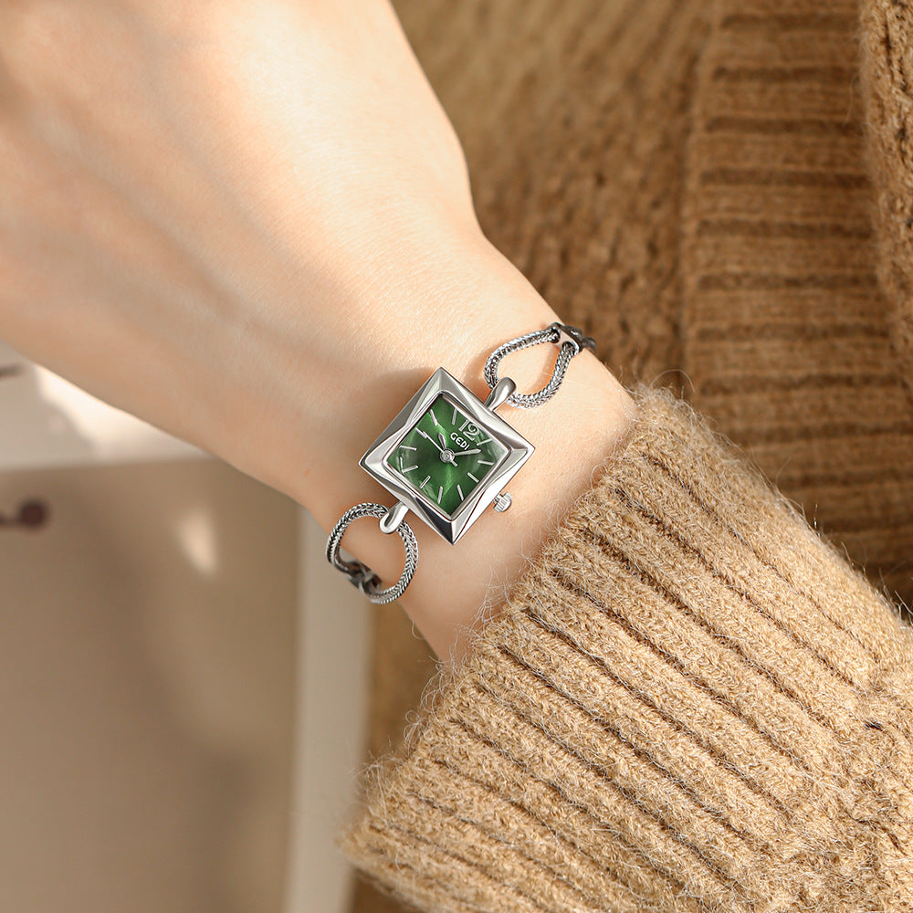 gedi vintage small sugar Cube Ladies' simple and elegant bracelet watch