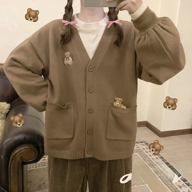 New Cute Bear Embroidered V-neck Loose Jk Sweater Women&#039;s Preppy Style Outer Wear Knitted Cardigan