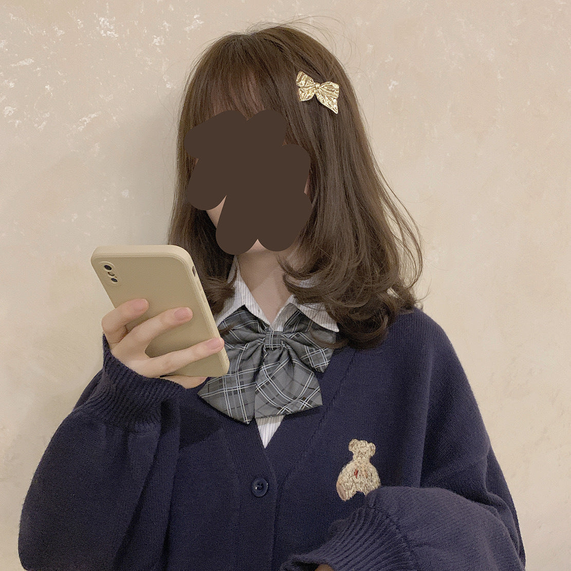 New Cute Bear Embroidered V-neck Loose Jk Sweater Women&#039;s Preppy Style Outer Wear Knitted Cardigan